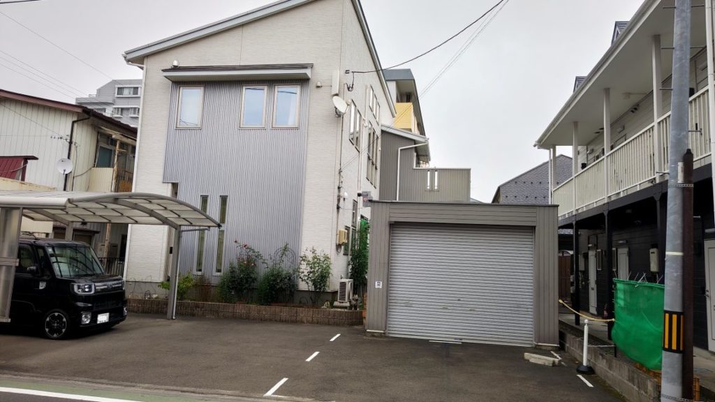 カウンセリングルームながまち駐車場写真